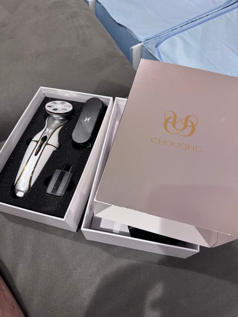 CHOUOH フェイスケア 美容器 充電器付き