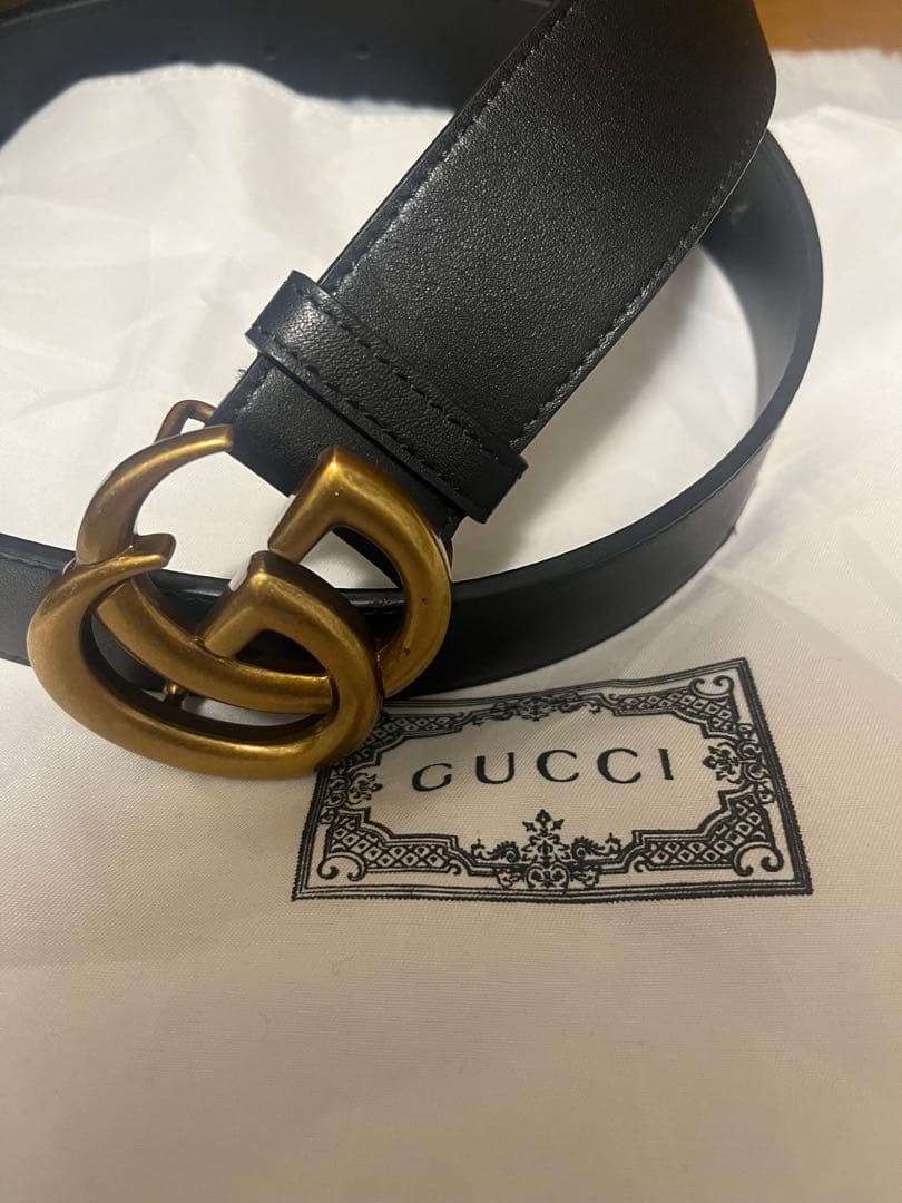 【値下げ交渉⭕️】【即日発送⭕️】 GUCCI ブラックレザーベルト