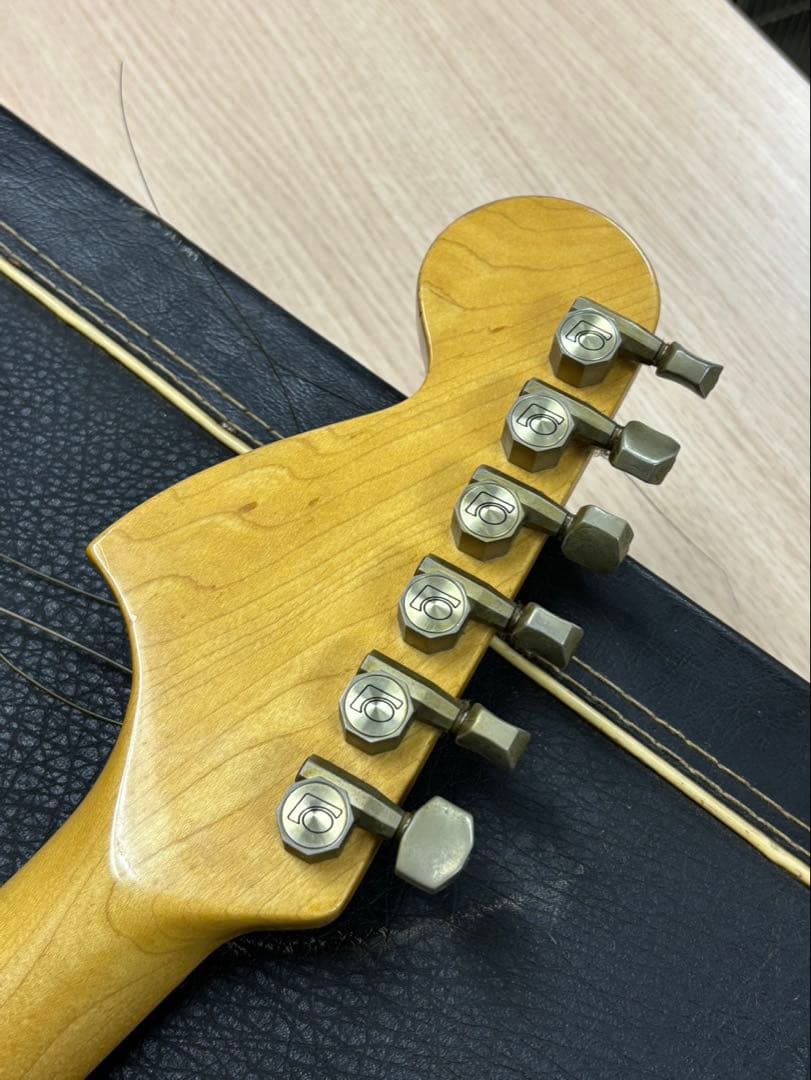 【週末限定】 希少 石ロゴFERNANDES ストラトタイプ ジャパンビンテージ