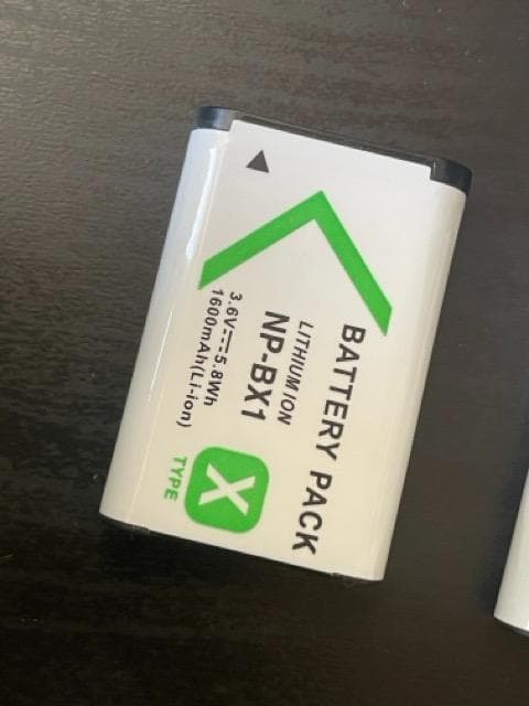 予備バッテリー4個付き！ VLOGCAM ZV-1Fホワイト SONY リグ