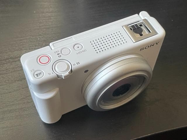 予備バッテリー4個付き！ VLOGCAM ZV-1Fホワイト SONY リグ