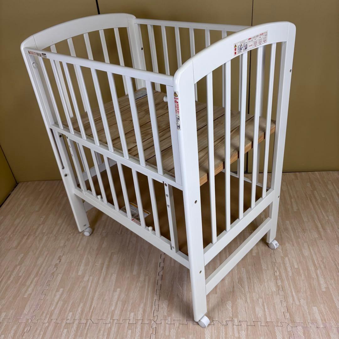 ☆除菌清掃済☆　☆極美品☆　カトージ　ハイポジションミニベッド　アーチ　ホワイト