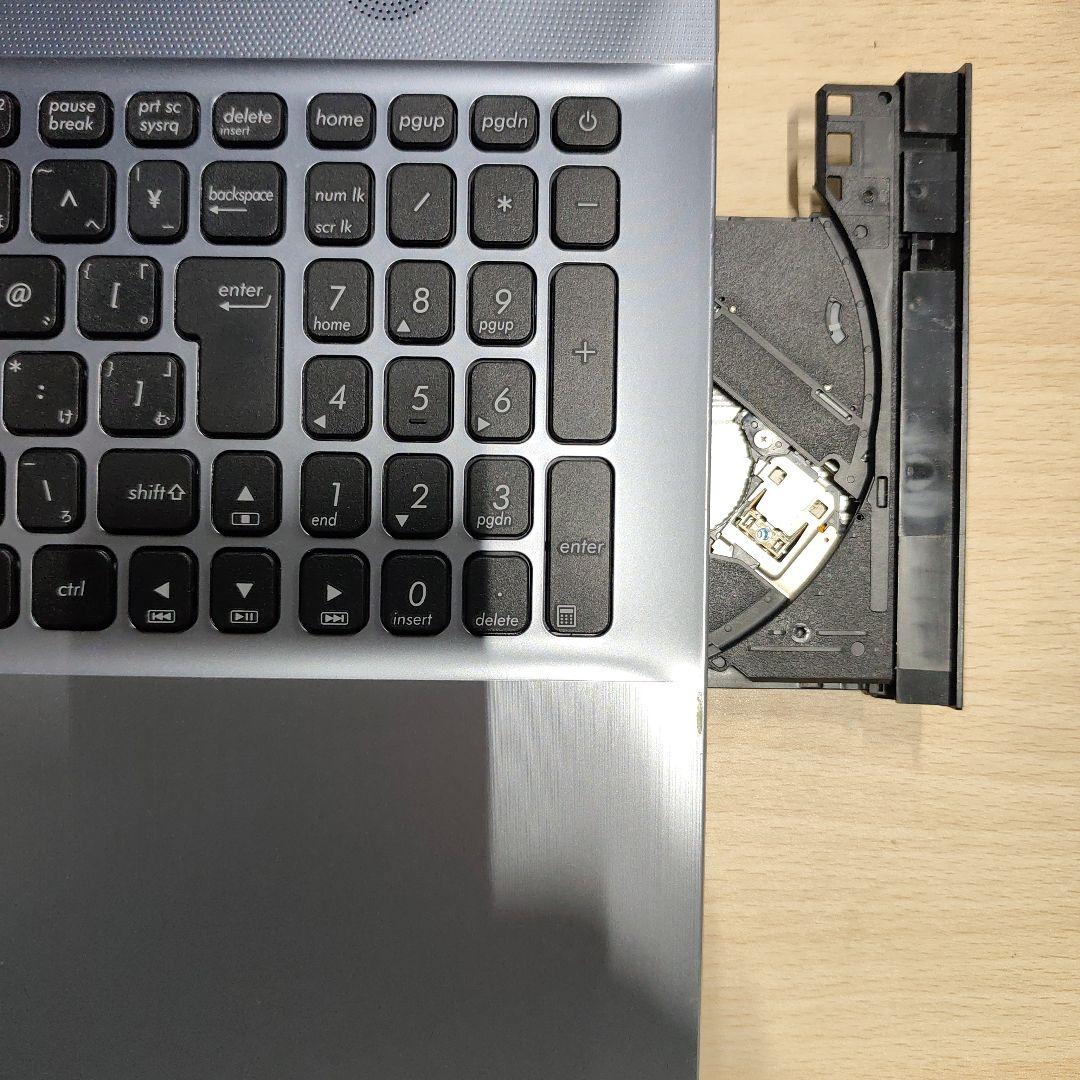 オフィス付き　　初期設定済み ノートパソコン　Windows11 爆速SSD