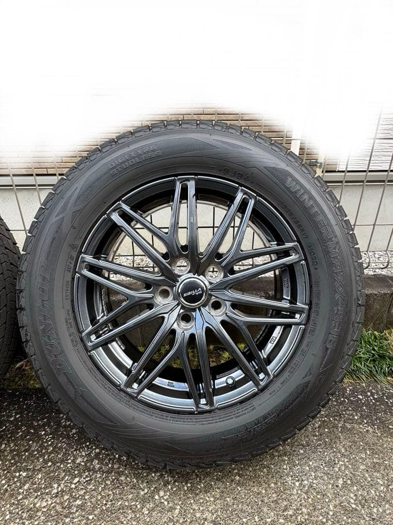 40ヴェルファイア／アルファード用 17インチスタッドレスタイヤ 4本 バリ溝