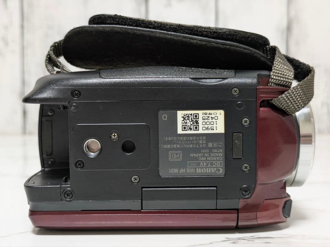 Canon　iVIS HF M31