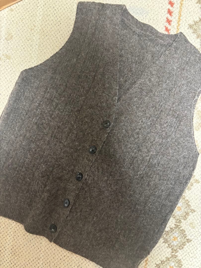 1月30日までESICA 3ピースフロントボタンニットSETUP