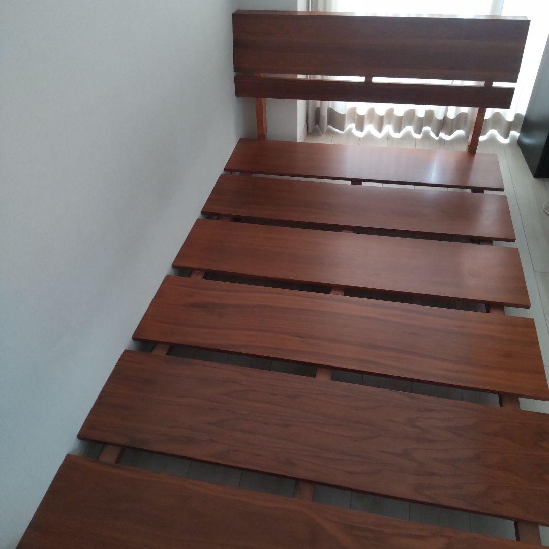 ニトリ セミダブル ベッドフレーム すのこ