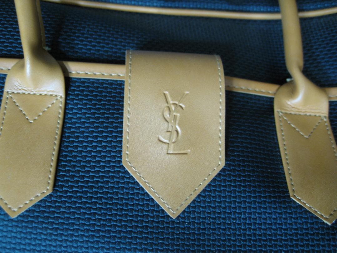 イヴサンローラン　ボストンバッグ