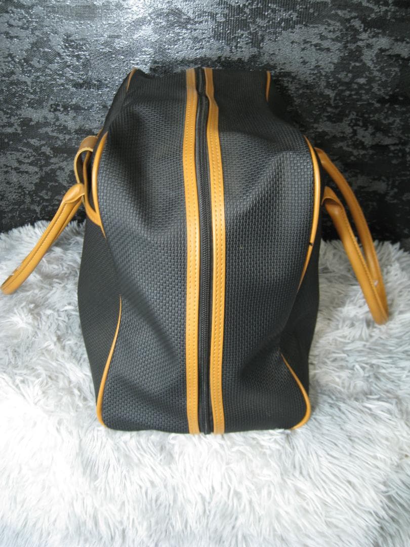 イヴサンローラン　ボストンバッグ