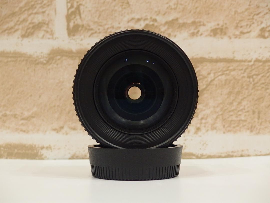 Nikon AF NIKKOR 20mm F2.8 広角単焦点レンズ