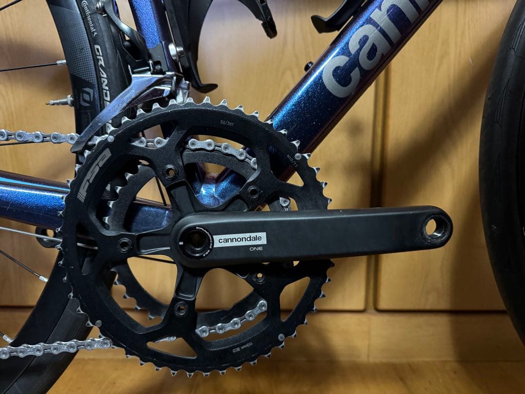 自転車本体 CANNONDALE CAAD13 DISC