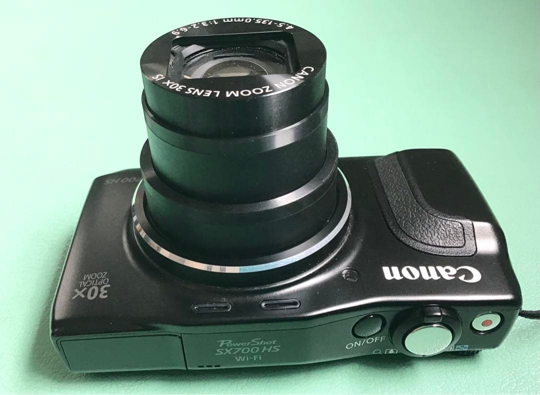 中古　キャノン パワーショット SX700HS ブラック