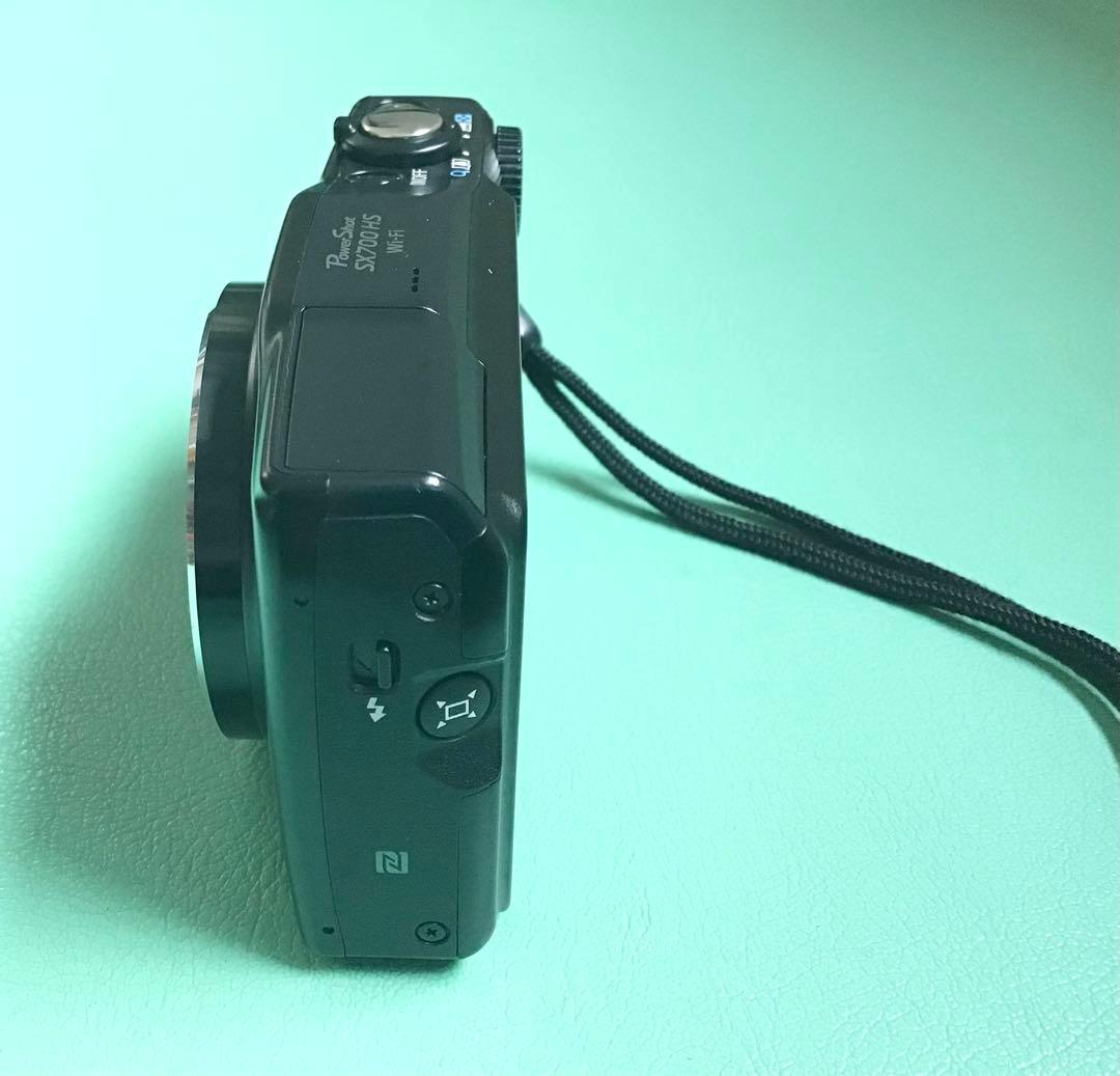 中古　キャノン パワーショット SX700HS ブラック