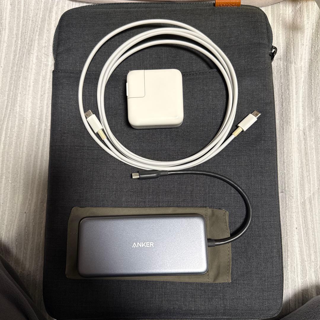 M1 MacBook Air 13インチ　スペースグレー