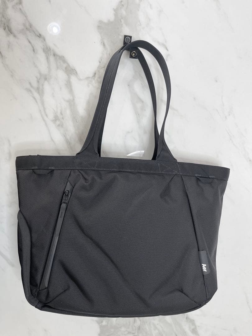 【2025秋冬新作】Aer Gym Tote 2 ブラック トートバッグ 22L