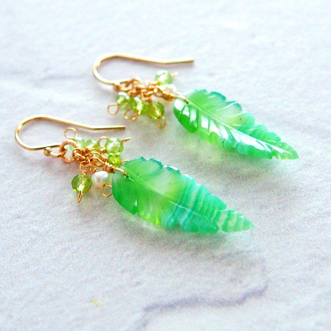 Kaya　グリーンバンデッドオニキス　リーフカービング　14kgf　他1点