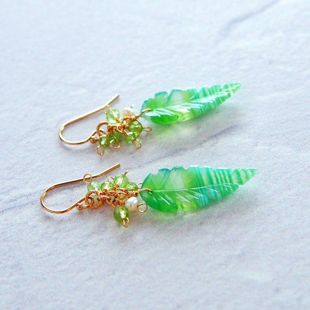 Kaya　グリーンバンデッドオニキス　リーフカービング　14kgf　他1点