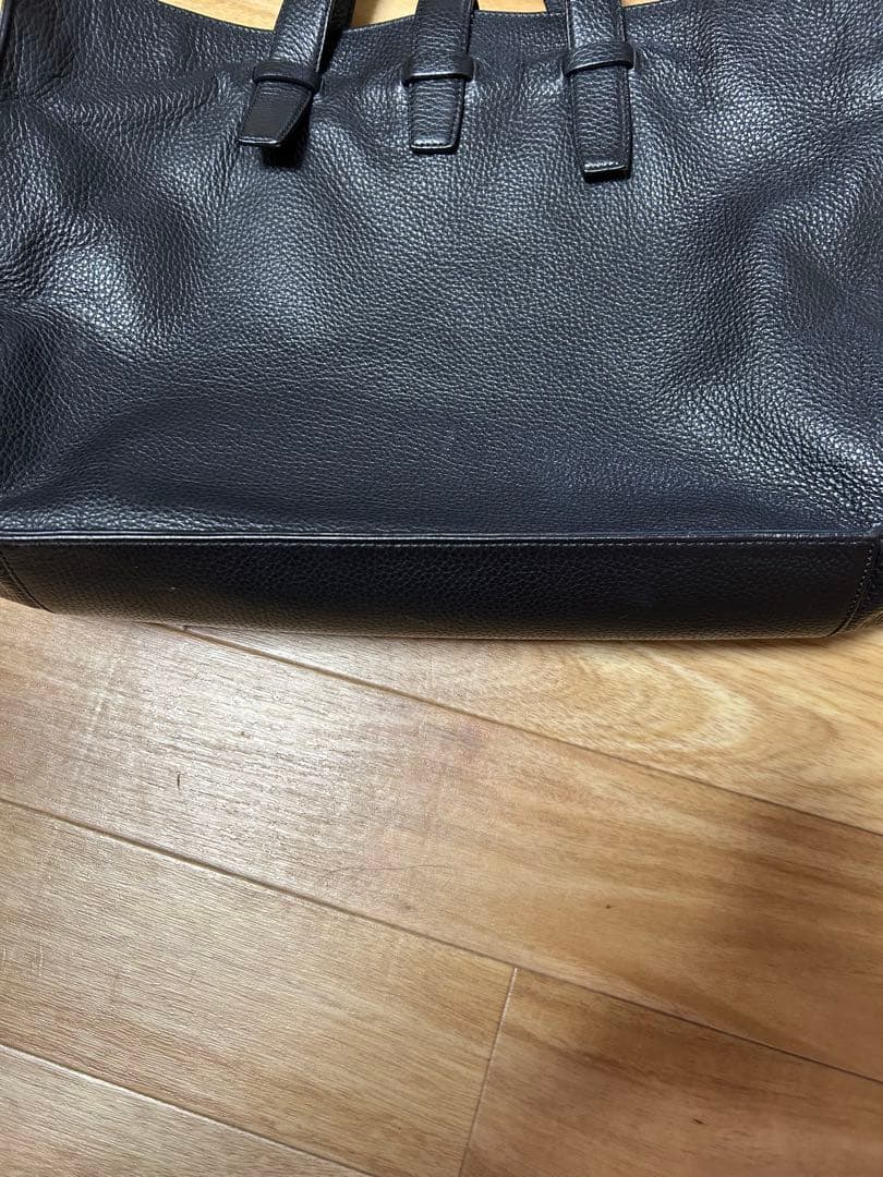 Armani Collection ブラック トートバッグ