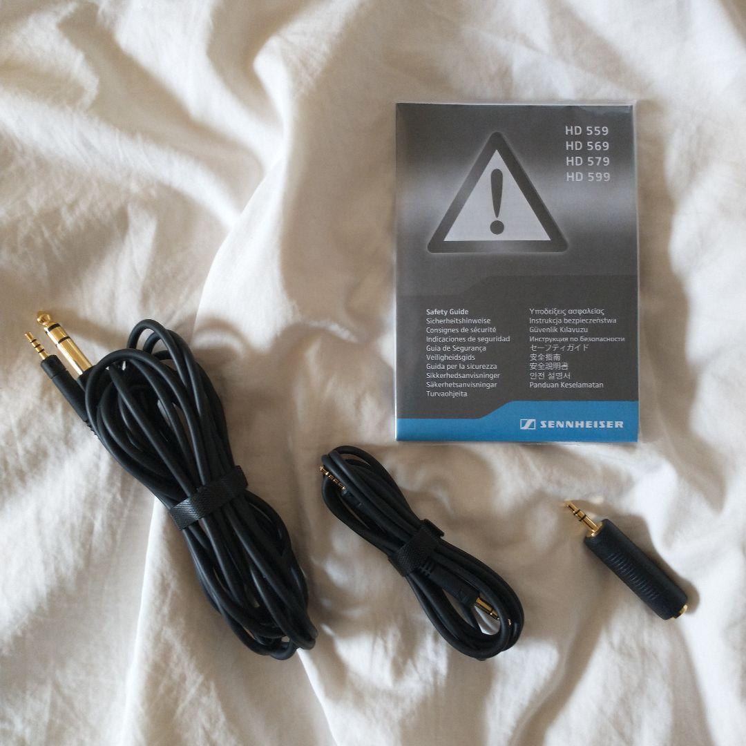 美品　ゼンハイザー　HD599