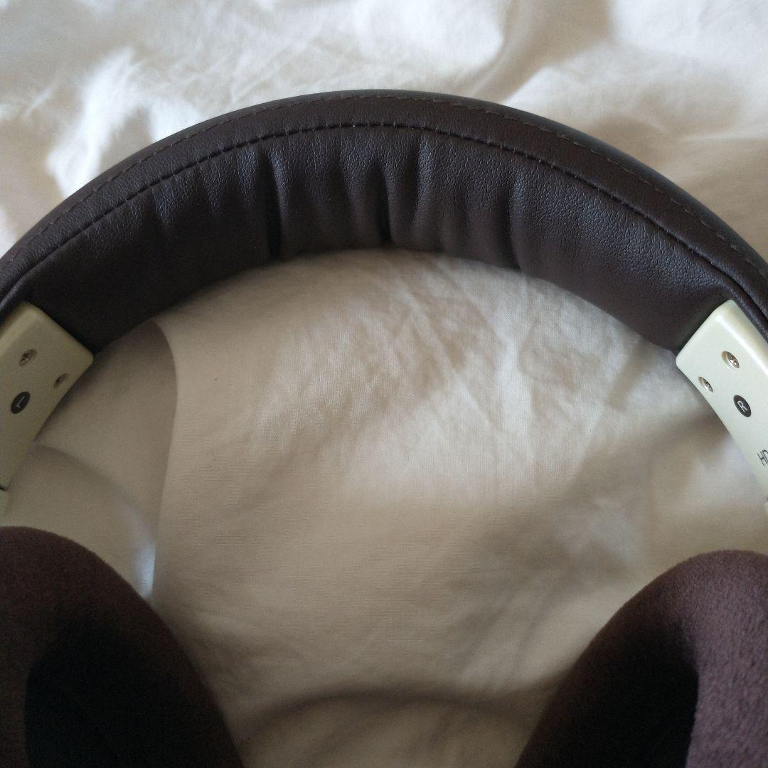 美品　ゼンハイザー　HD599