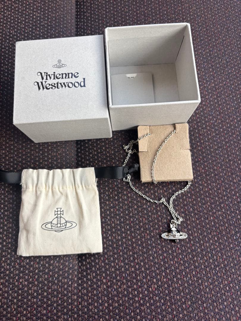 池*様 Vivienne Westwood MAN DIAMANTE HEART