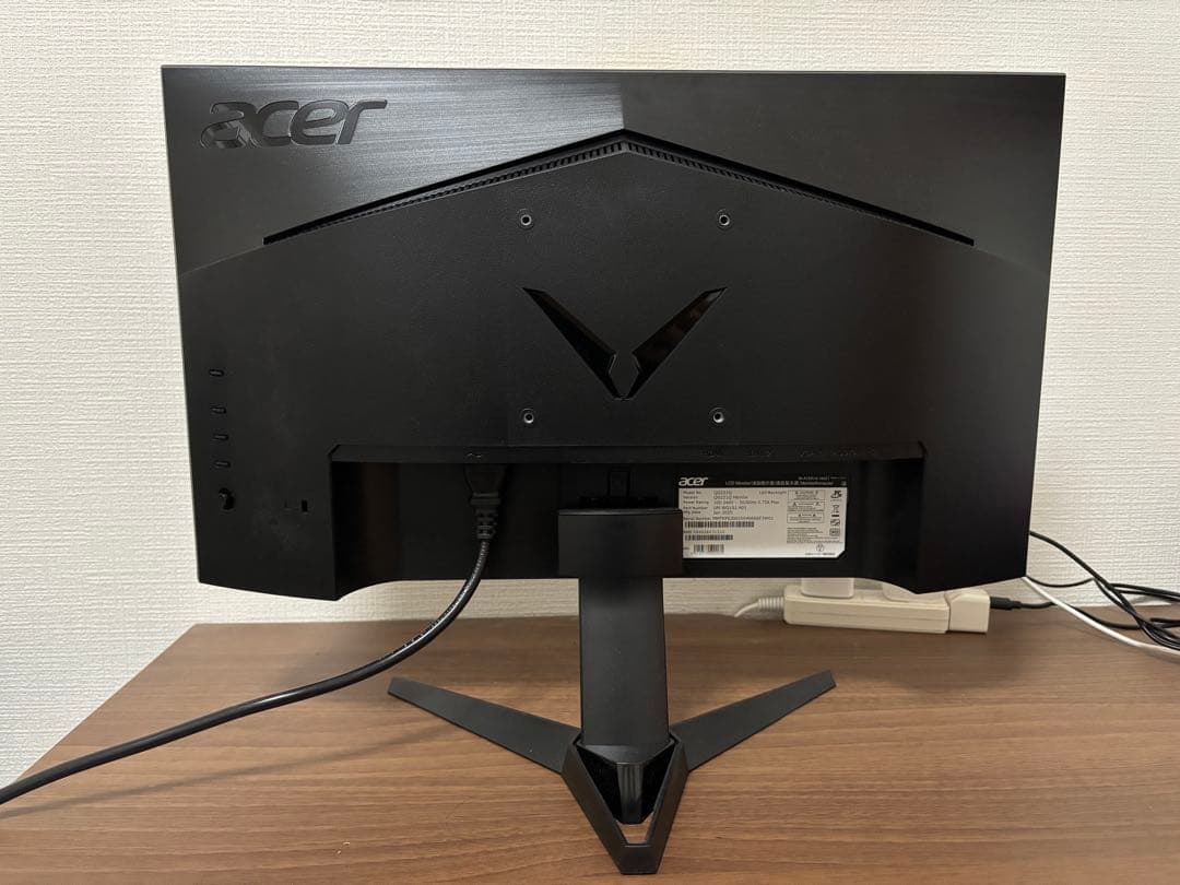 acer フルHD薄型モニター　21.5型