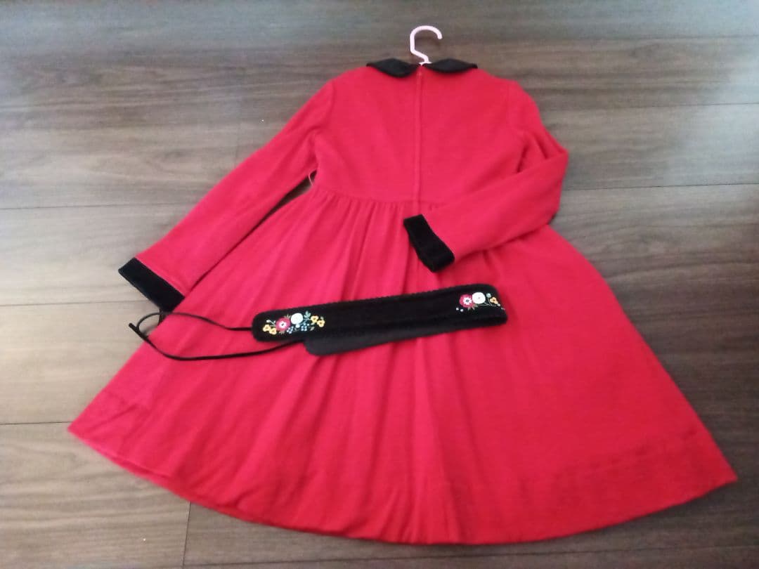 ファミリア　フォーマルドレス