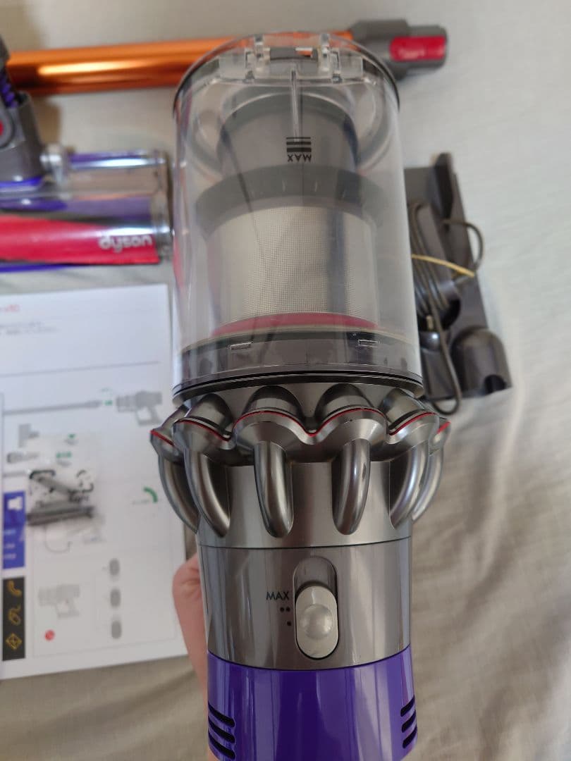Dyson Cyclone V10 コードレスクリーナー V10 Fluffy
