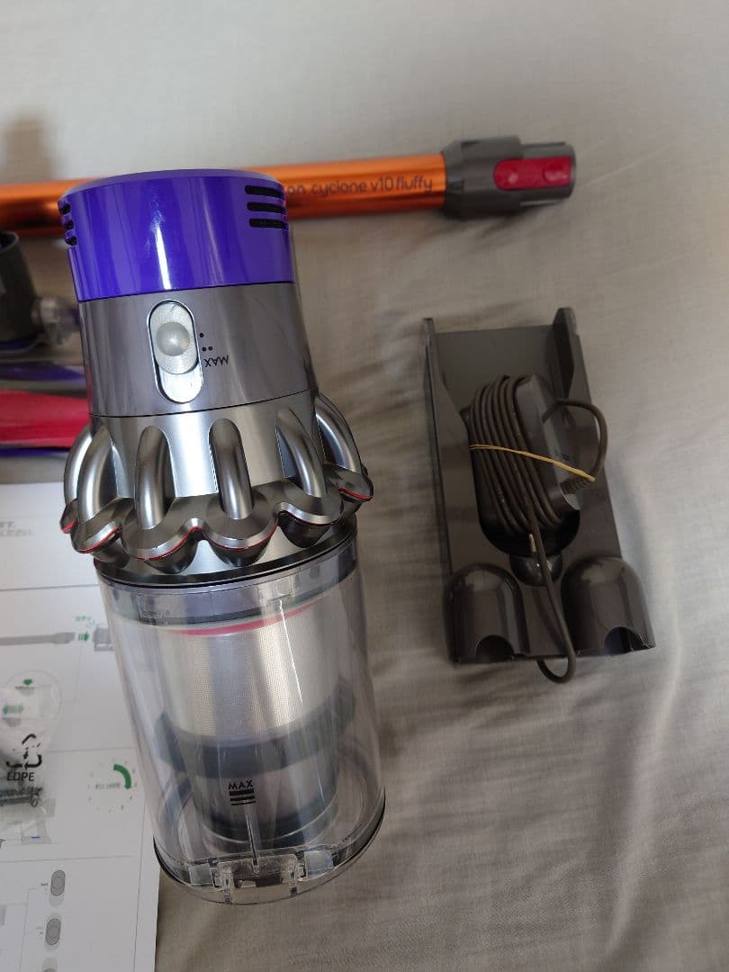 Dyson Cyclone V10 コードレスクリーナー V10 Fluffy