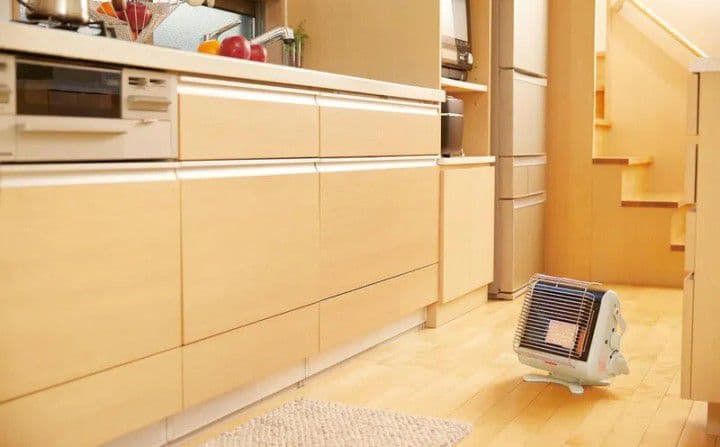 ■イワタニ【カセットガスストーブ マイ暖】CB-STV-MYD3《ほぼ新品》