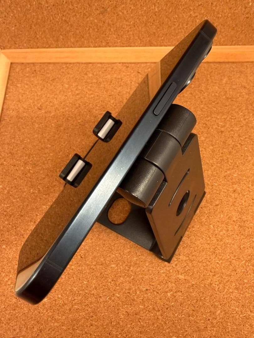 iPhone 15 Pro ブルー 256 GB バッテリー100%