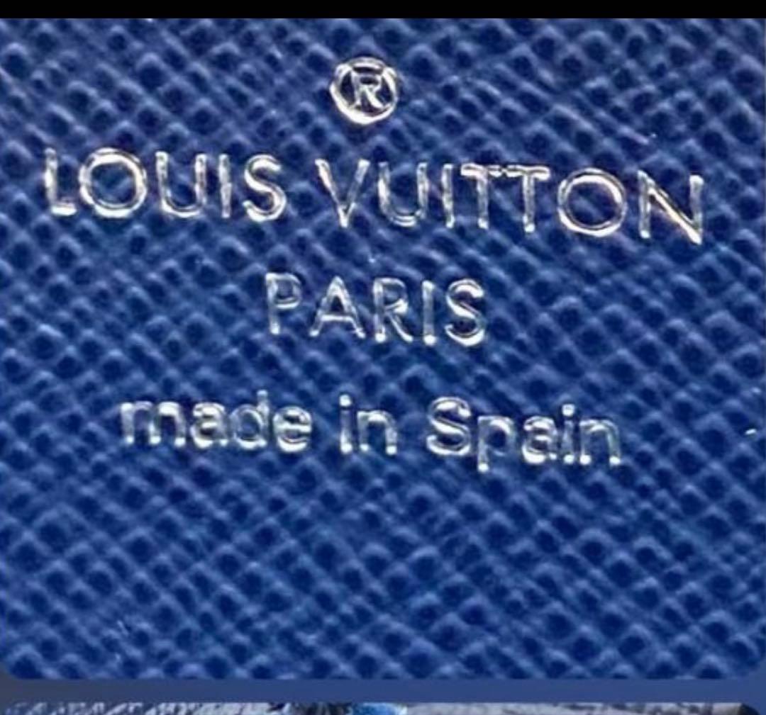 ルイヴィトン エピ ジッピーウォレット ブルー 長財布 青