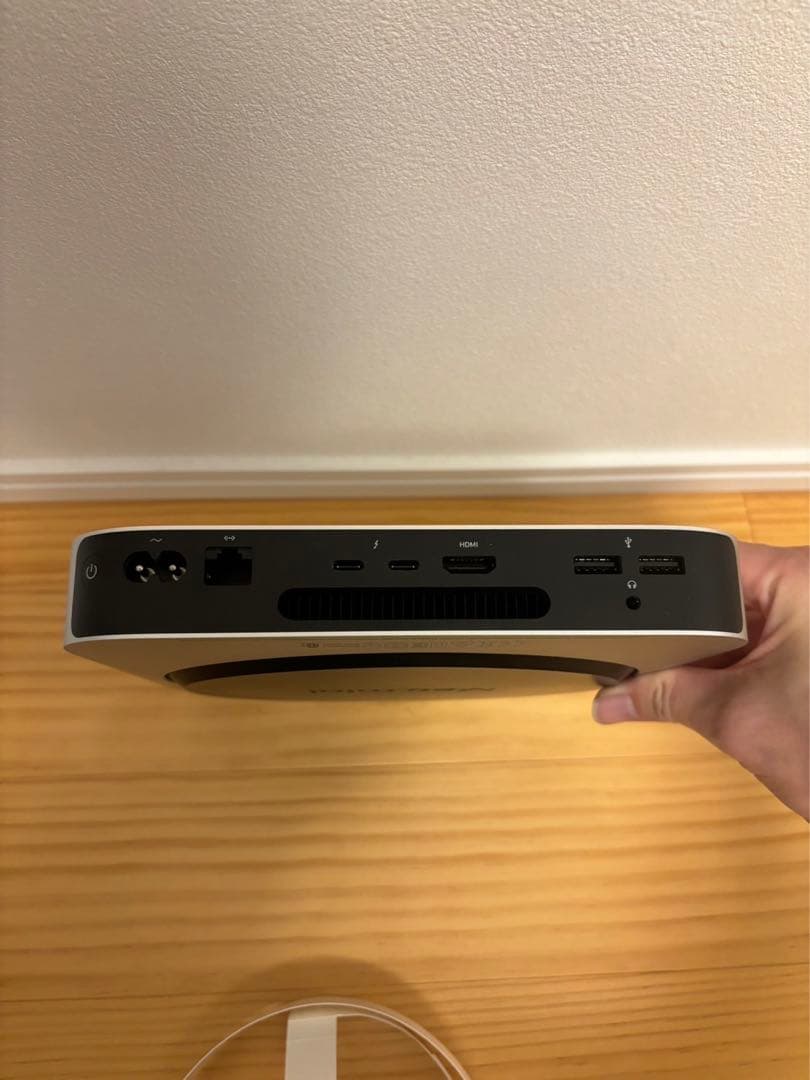 Mac mini M1チップ　2020モデル　8GB 256GB