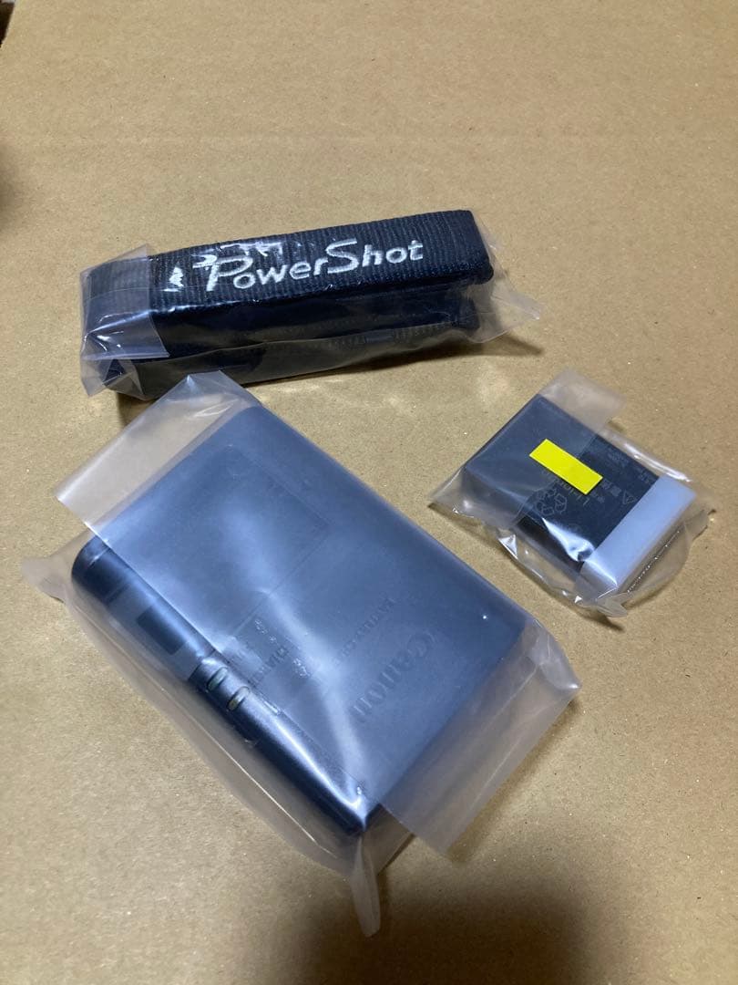 【新品展示品】Canon PowerShot SX70 HS 本体　付属品あり