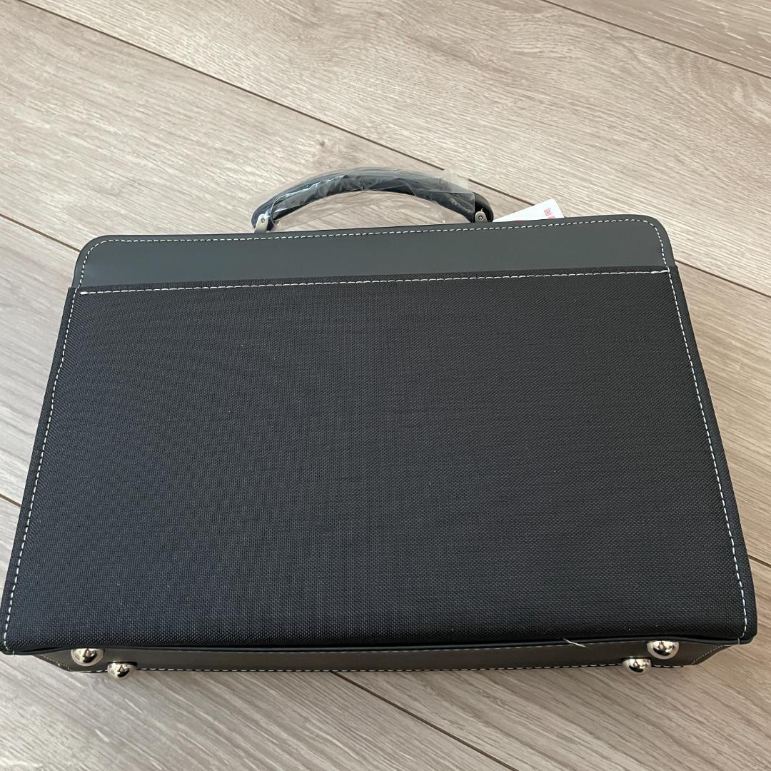 新品 英国調 豊岡製 ミニダレスバッグ 日本製 ショルダーベルト付 ブラック