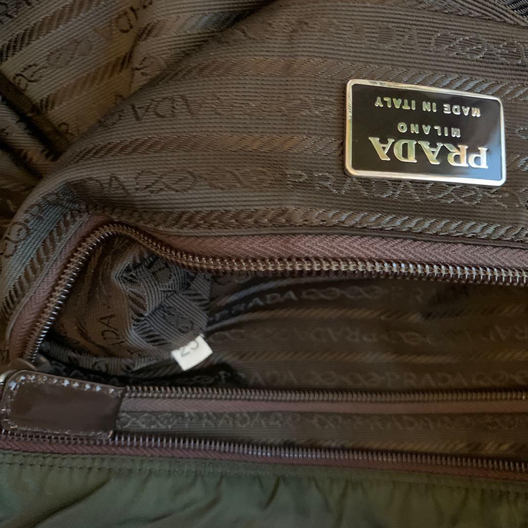 PRADA プラダ　ダークブラウンナイロンバッグミラノ本店購入レア品　最終価格