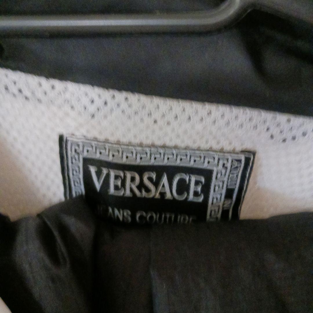 VERSACE JEANS COUTURE ホワイトジャンパー上下