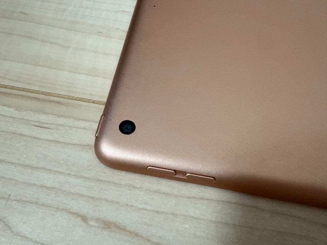 【美品】Apple iPad 第8世代 128GB ピンクゴールド