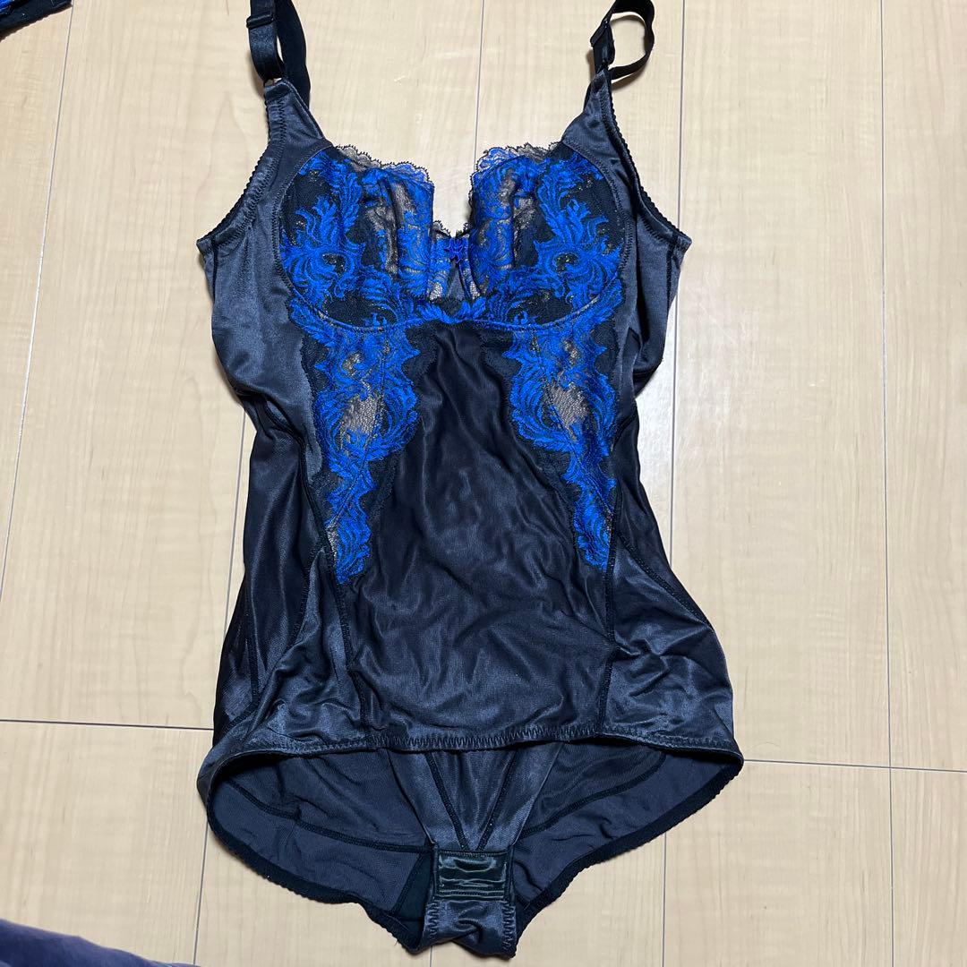 n*n様 MARUKO カーヴィシャス フルカップボディスーツ C80LL