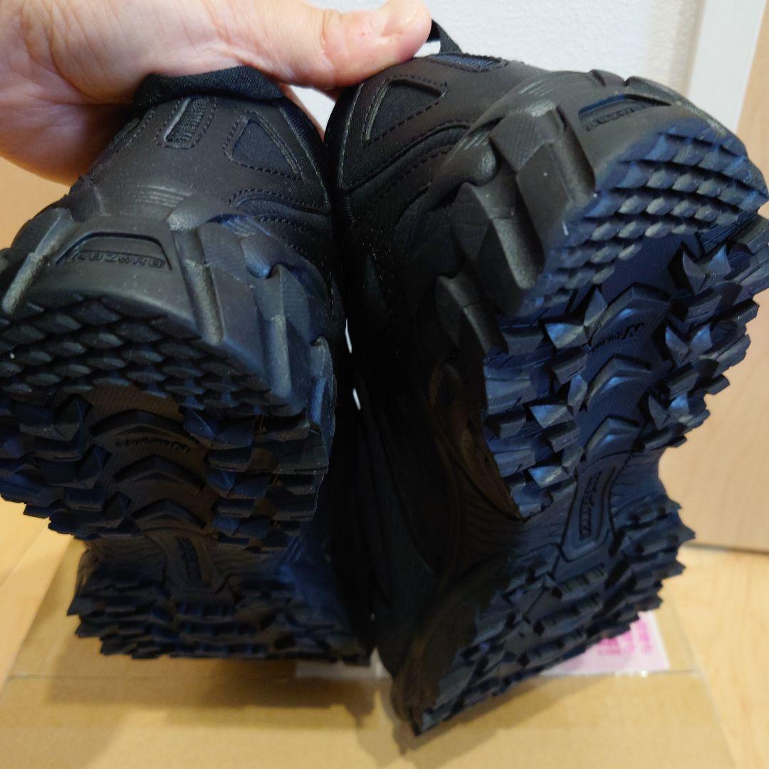 靴 New Balance ML610SPB