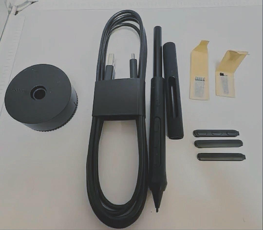 PTK670K0C Wacom Intuos Pro mediumペンタブレット