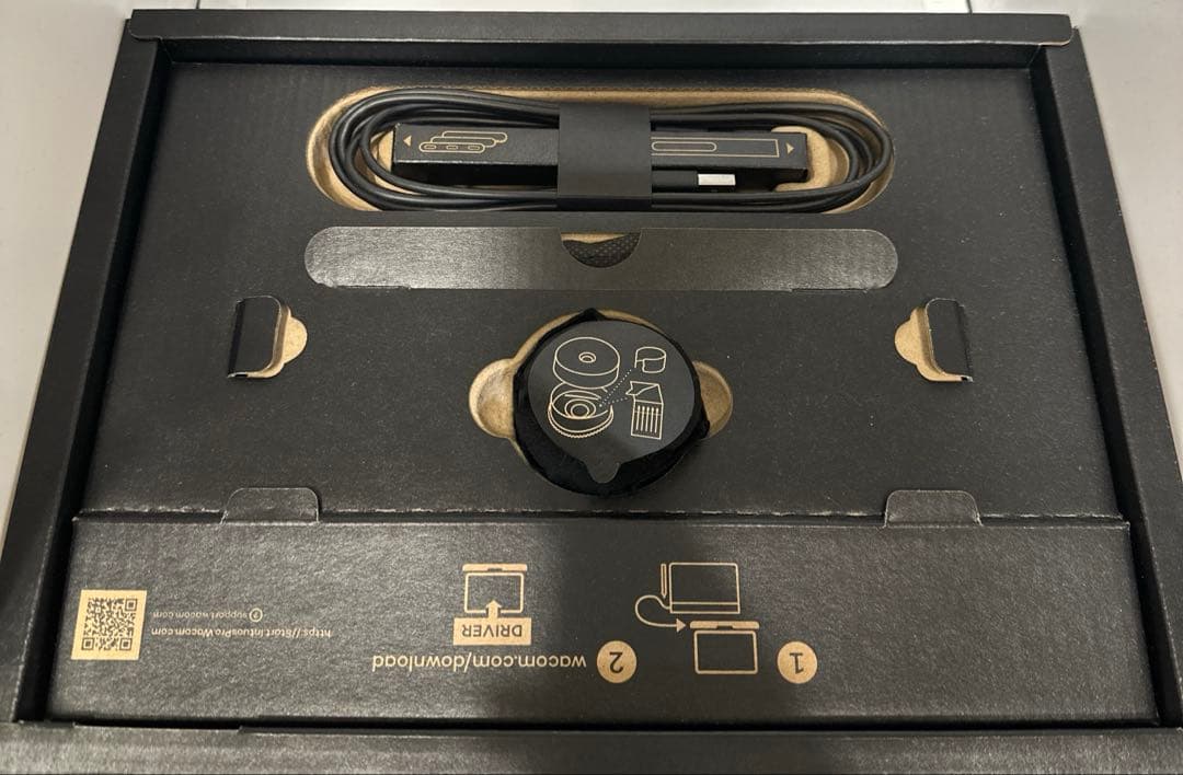 PTK670K0C Wacom Intuos Pro mediumペンタブレット