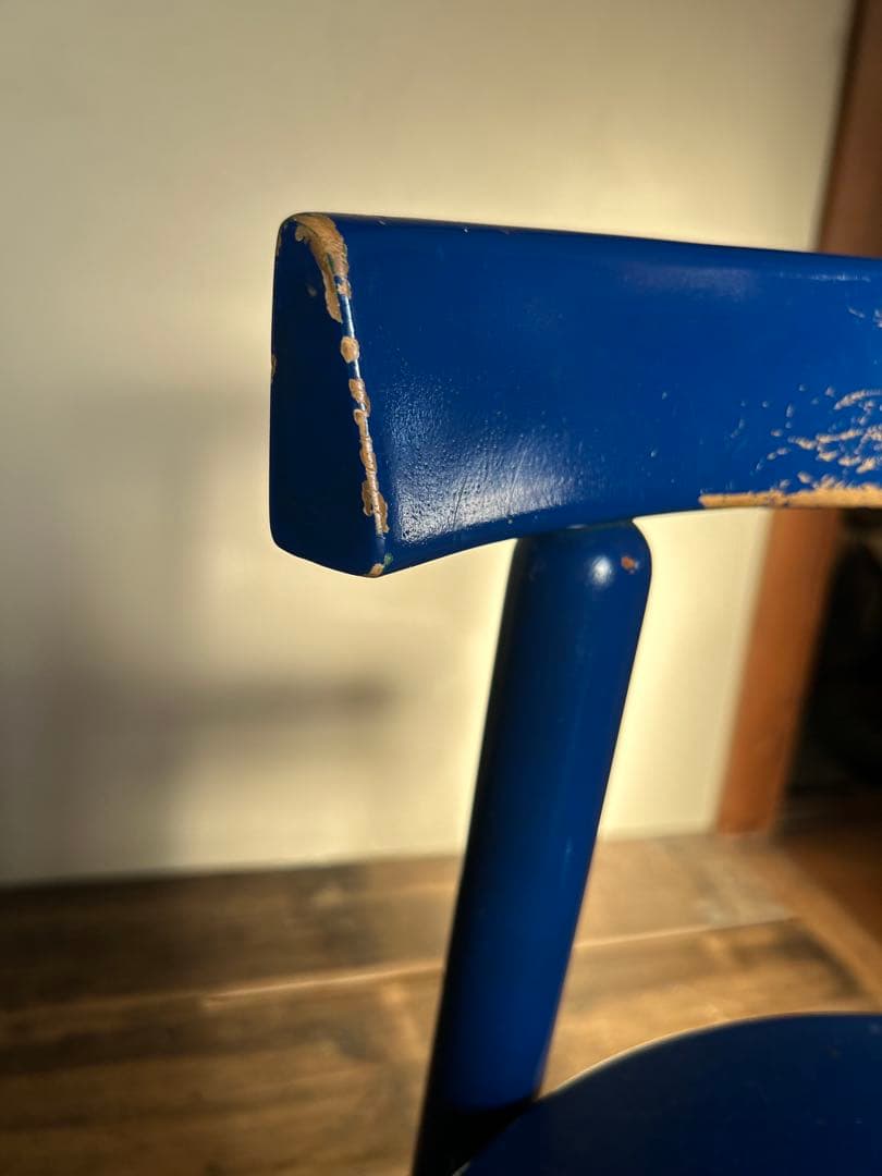 昭和40年代 青い木製スツール 無垢材 丸椅子 レトロ 学校家具