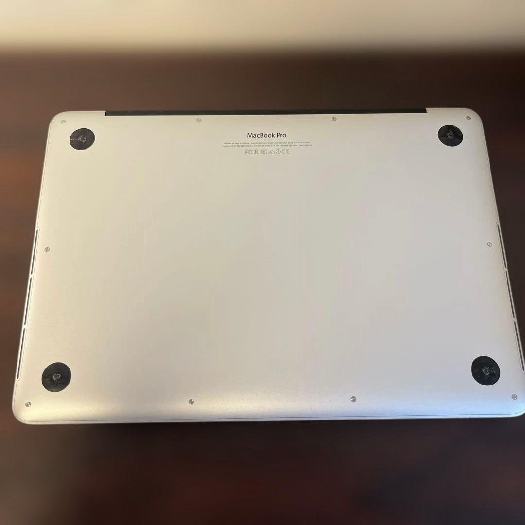 Apple MacBook pro 13.3インチ Core i5, A1502