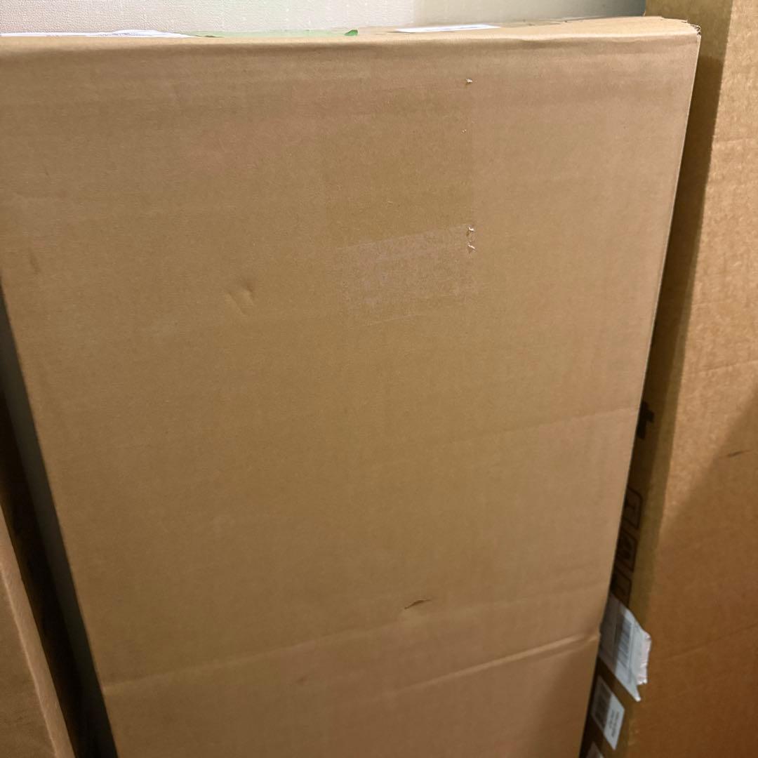 【幅伸縮・2口コンセント・高さ調整】冷蔵庫上ラック キッチンラック ホワイト