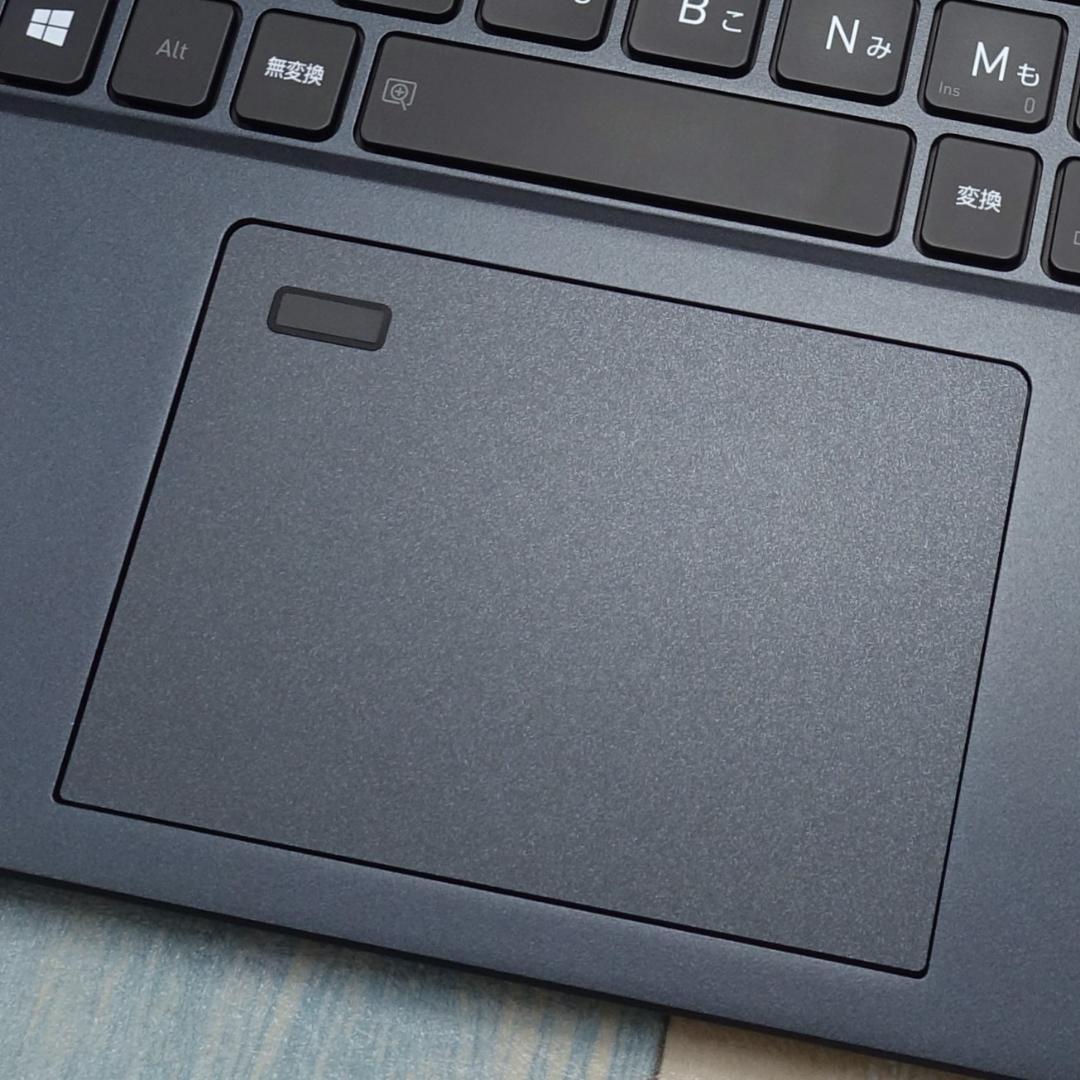 １０コアＣＰＵで最新モデルと同じデザインの超軽量バリ速モバイル✨１２世代コアｉ５