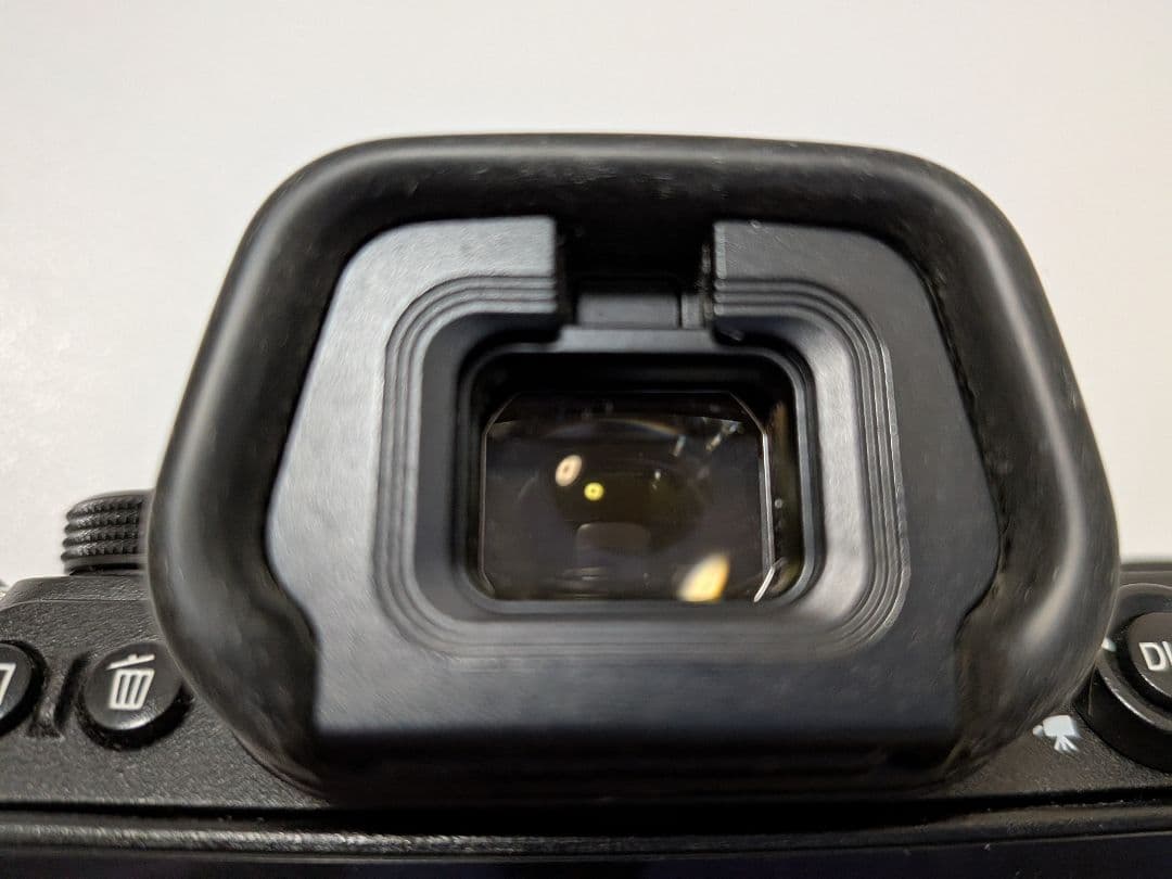 Nikon Z6（本体）＆XQDカード（64GB）＆カードリーダー付き☆