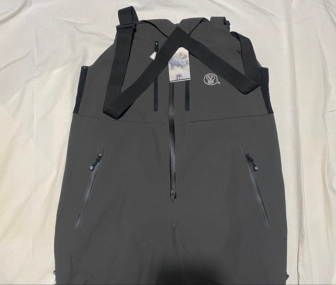 新品 UNFUDGE OUTERWEAR PEEP BIB PANTS