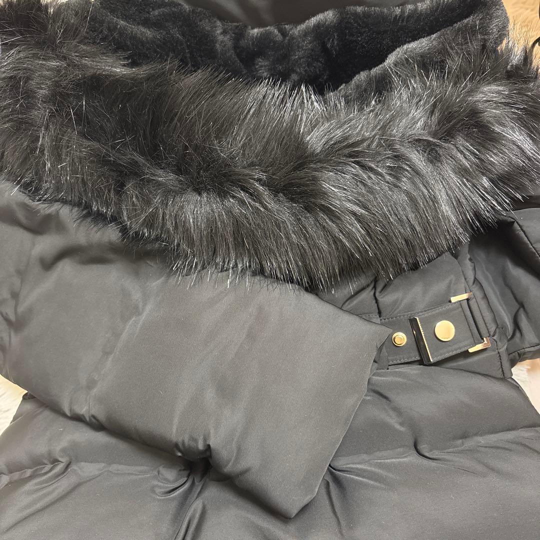 ZARA　セミロング丈フード付きダウンジャケット　完売商品