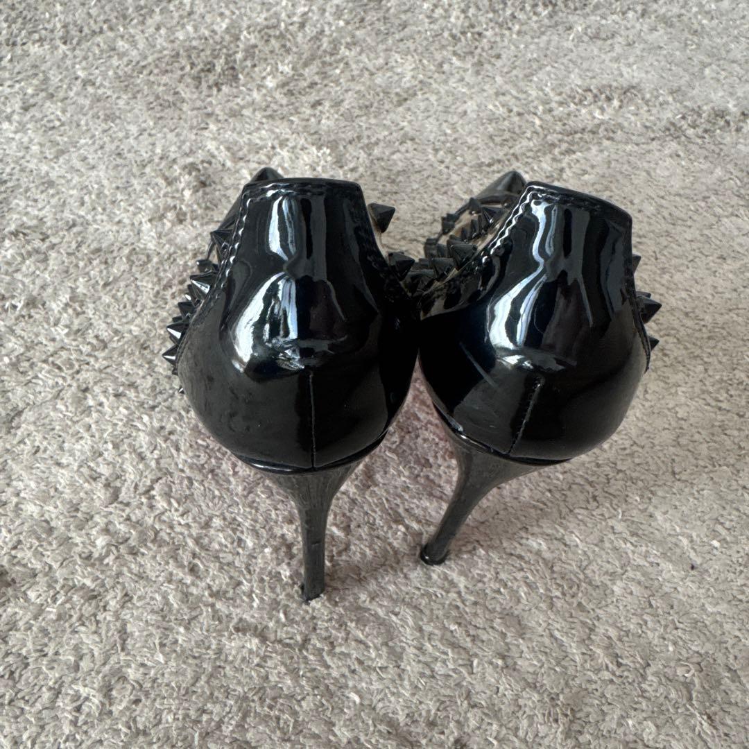 Christian Louboutin スタッズ付きハイヒール 36